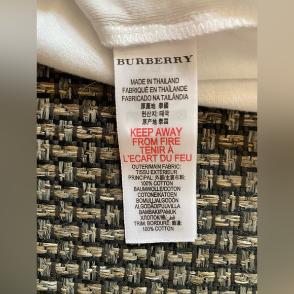 🔥NWOT🔥BURBERRY NOVA CHECK Baby/Toddler S/S White Onsie👶18 months/2T🔥Unisex - Picture 7 of 12